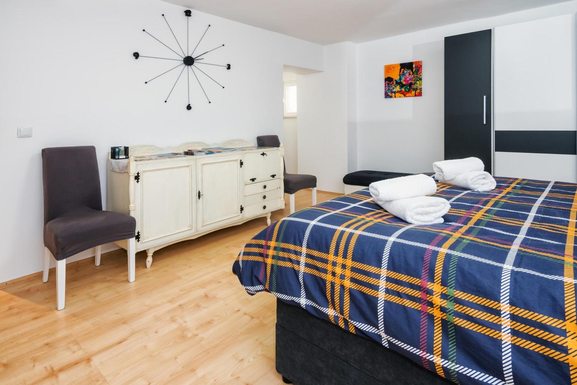 Relaxing 2Bd Apartment, Ground Floor - Walk To Old Town Сплит Экстерьер фото